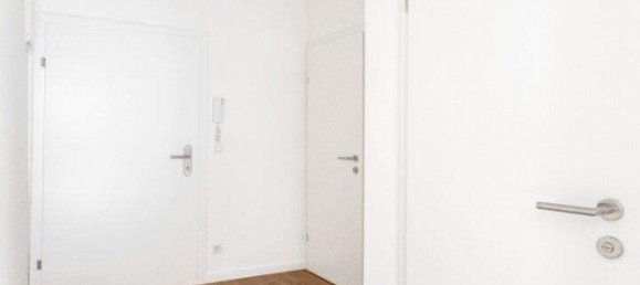 2 rooms Apartment in Brigittenau, Austria No. 133306 4