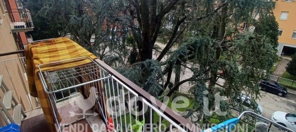 Apartamento de 3 divisões em Imola, Italy N.º 30630 15