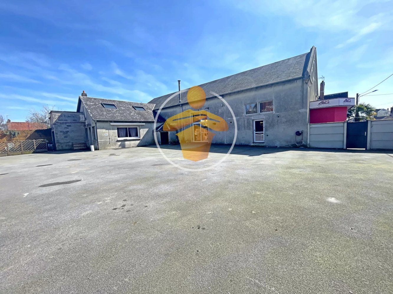 1 bedroom Building in Tergnier, France No. 87610