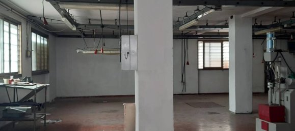 220m² Warehouse in Monsummano Terme, Italy No. 357348 4