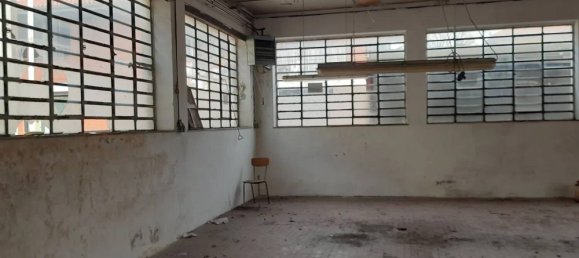 220m² Warehouse in Monsummano Terme, Italy No. 357348 3