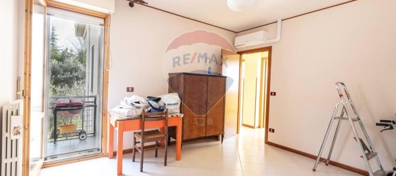 6 rooms Apartment in Castelplanio, Italy No. 11591 12