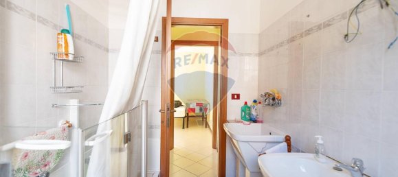 6 rooms Apartment in Castelplanio, Italy No. 11591 10