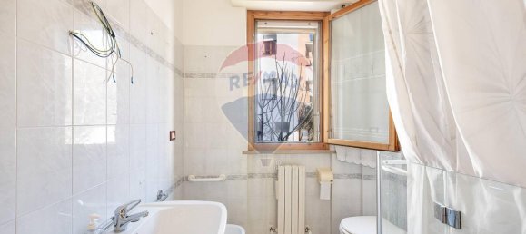 6 rooms Apartment in Castelplanio, Italy No. 11591 9
