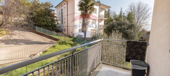 6 rooms Apartment in Castelplanio, Italy No. 11591 6