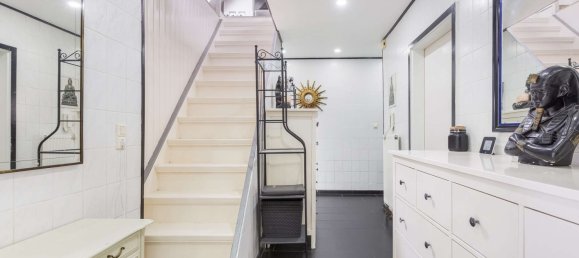 3 chambres Duplex à Dusseldorf, Germany No. 46587 3