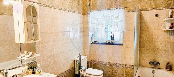 5 bedrooms House in Almada, Portugal No. 166412 18