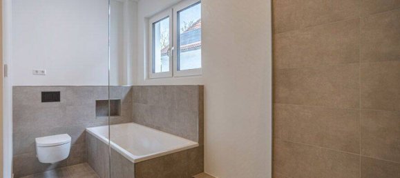 Таунхаус с 5 комнатами в Вильгельмсхафен, Германия № 240112 5