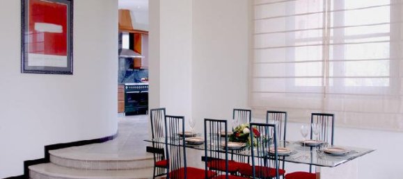 5 bedrooms Villa in Malaga, Spain No. 28892 2