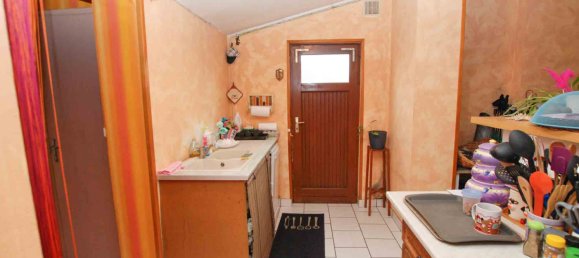 2 bedrooms House in Jeumont, France No. 153100 5