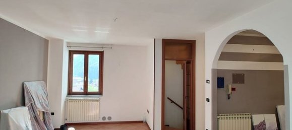 8 rooms Villa in Edolo, Italy No. 71749 2