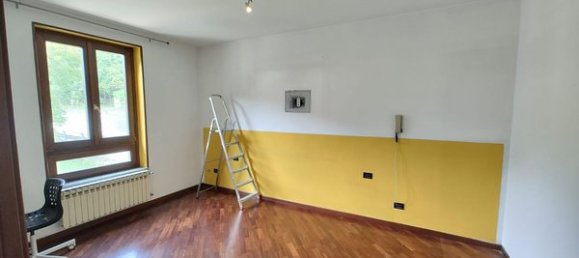 8 rooms Villa in Edolo, Italy No. 71749 11