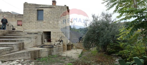 3 غرف نوم منزل في Chiaramonte Gulfi, Italy رقم 346083 23