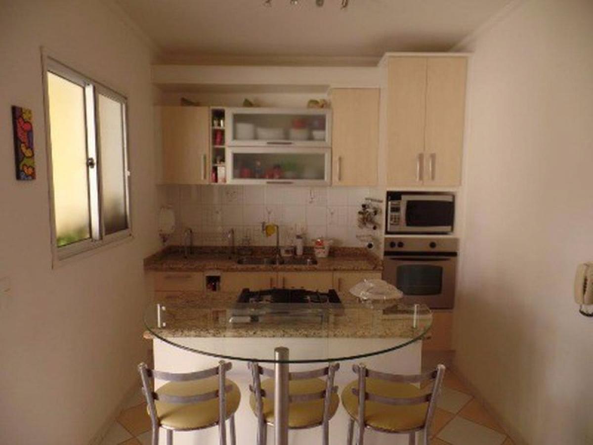 Moradia em banda T3 em São Paulo, Brazil N.º 490890