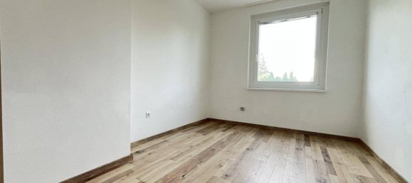 3 rooms Apartment in Teesdorf, Austria No. 214882 3