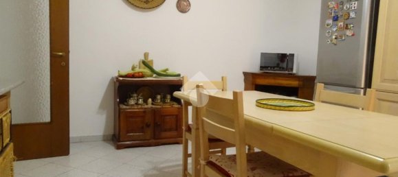 2 bedrooms Apartment in Alessandria, Italy No. 300009 10