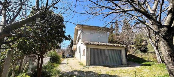 Casa de 4 habitaciónes en San Severino Marche, Italy No. 164324 18