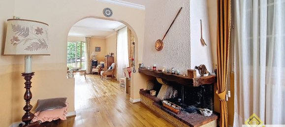 3 bedrooms House in Draveil, France No. 290038 5