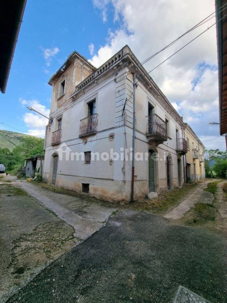 5 Schlafzimmer Haus in Pettorano sul Gizio, Italy, Nr. 39749