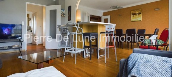 1 bedroom Apartment in Lyon, France No. 287198 5