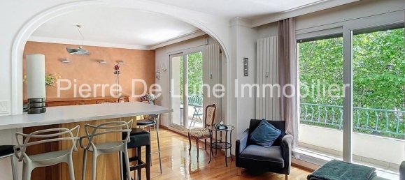 1 bedroom Apartment in Lyon, France No. 287198 2