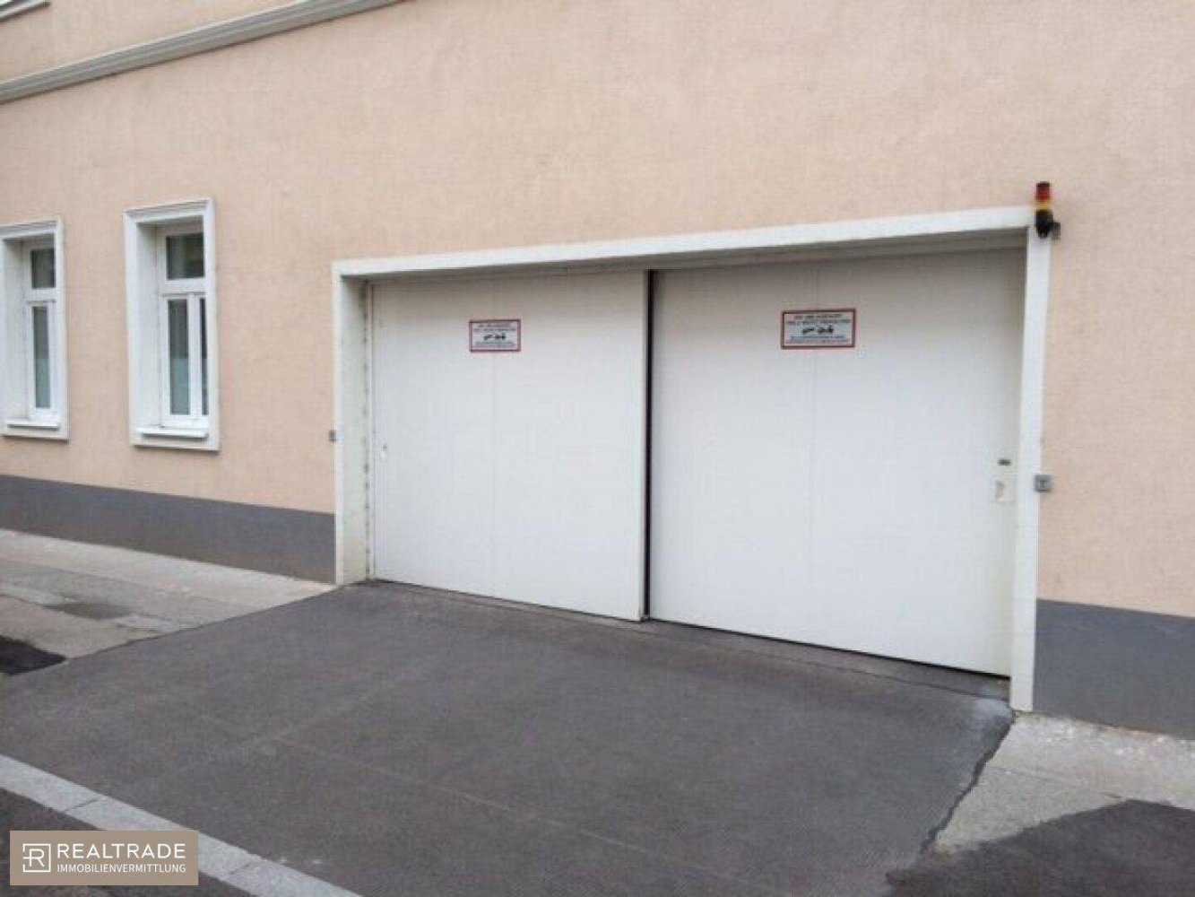 Parkplatz in Wien, Austria, Nr. 156020