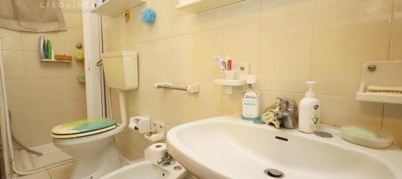 Casa de 4 habitaciónes en Palagonia, Italy No. 237503 12