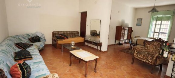 Casa de 4 habitaciónes en Palagonia, Italy No. 237503 10