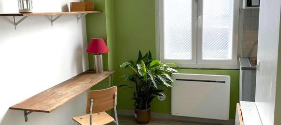 Studio in Asnieres-sur-Seine, France No. 361731 2