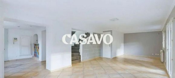 5 chambres Maison à Décines-Charpieu, France No. 284261 16