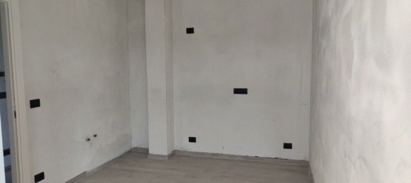 Apartamento de 4 dormitorios en Asti, Italy No. 317456 13