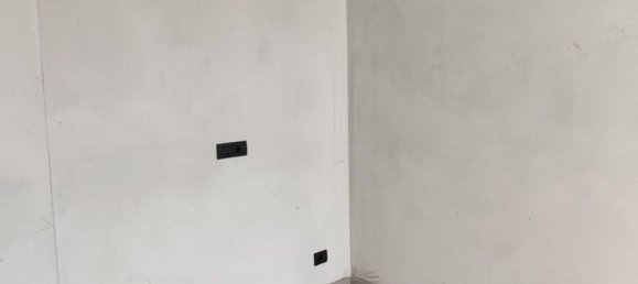 Apartamento de 4 dormitorios en Asti, Italy No. 317456 11