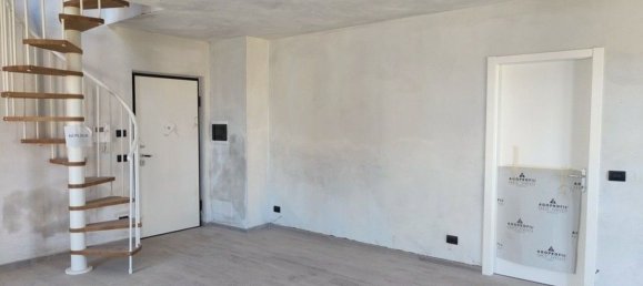 Apartamento de 4 dormitorios en Asti, Italy No. 317456 9