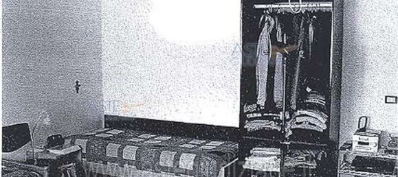 3-salle Appartement à Potenza, Italy No. 97666 4