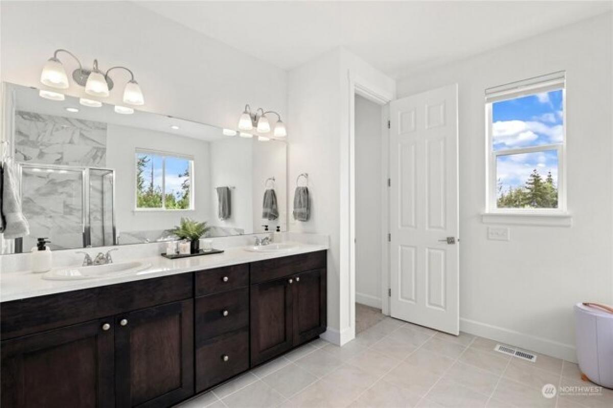 4 Schlafzimmer Haus in Bonney Lake, USA, Nr. 383467