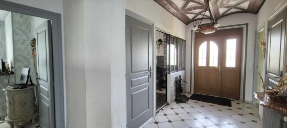 Casa T4 em Aubigny-sur-Nere, France N.º 209069 10