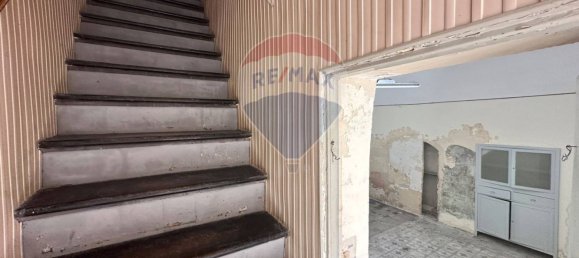 3 bedrooms House in Ragusa, Italy No. 380122 8