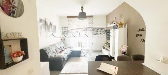 5 rooms Apartment in San Giustino, Italy No. 112484 9