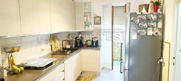 5 rooms Apartment in San Giustino, Italy No. 112484 3