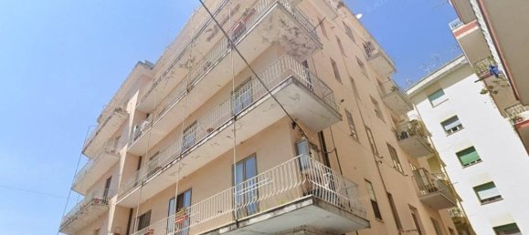 Apartamento de 1 dormitorio en Catanzaro, Italy No. 39230 2