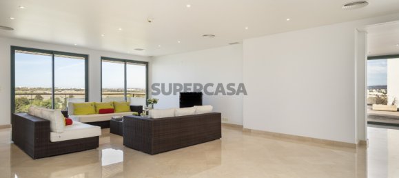 Ático de 3 dormitorios en Quarteira, Portugal No. 158039 3