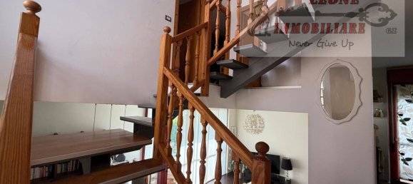 Villa T4 em Pieve Emanuele, Italy N.º 266848 52