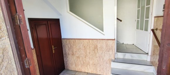 6 bedrooms Commercial property in Cadiz, Spain No. 187492 2