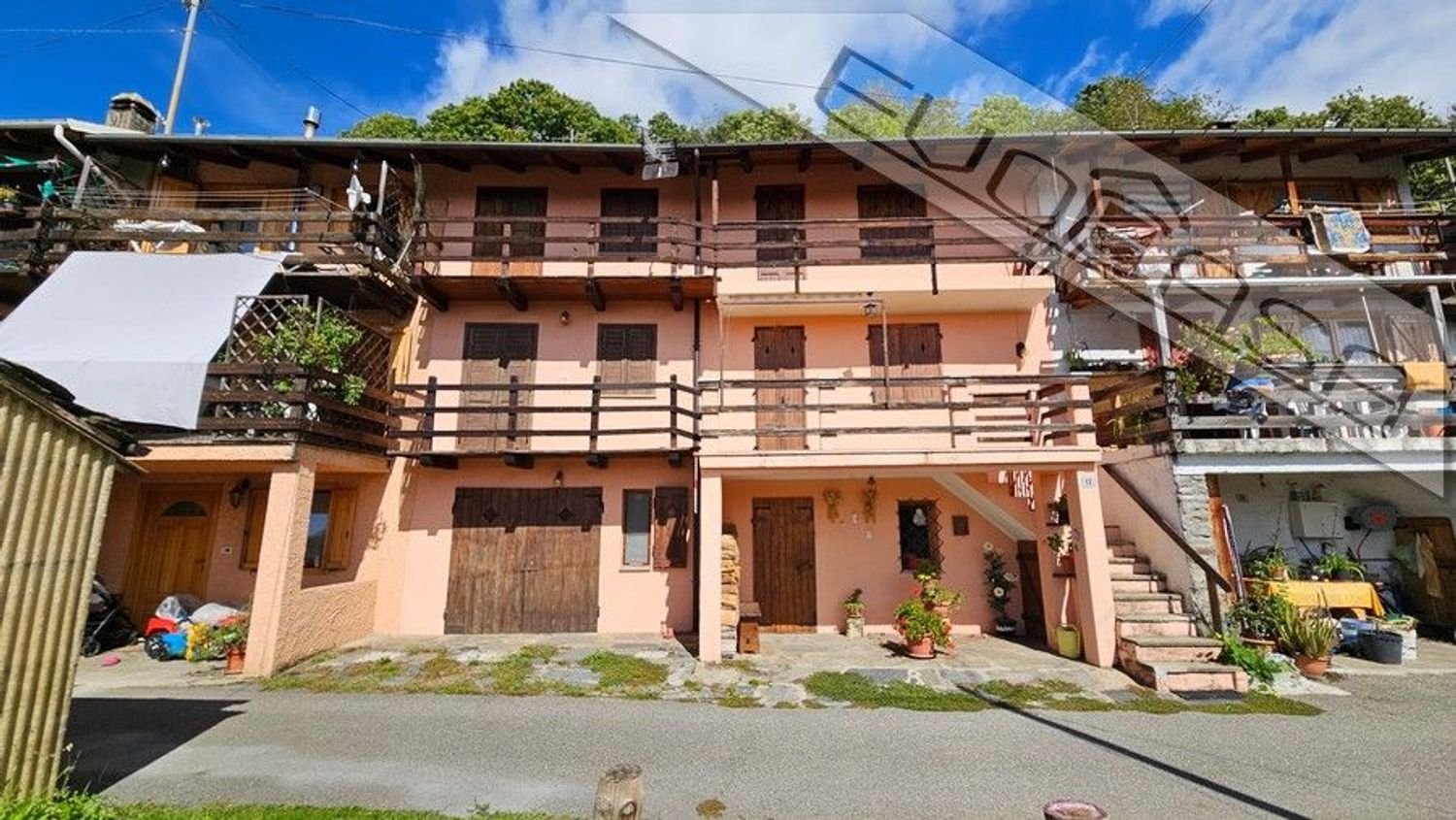 5 chambres Maison à Brusasco, Italy No. 339595