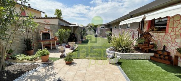 5 rooms Villa in Dosolo, Italy No. 157912 13