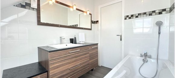 4 bedrooms House in Courville-sur-Eure, France No. 64351 11