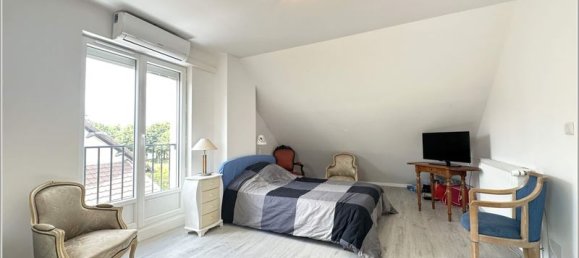 4 bedrooms House in Courville-sur-Eure, France No. 64351 8