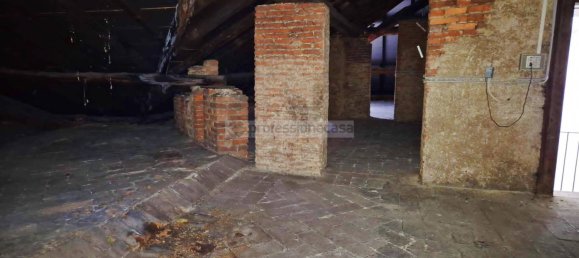 8 bedrooms Villa in Desio, Italy No. 209384 32