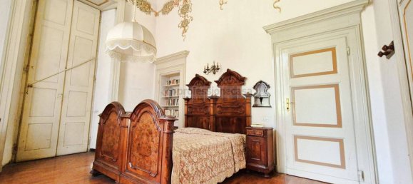8 bedrooms Villa in Desio, Italy No. 209384 28