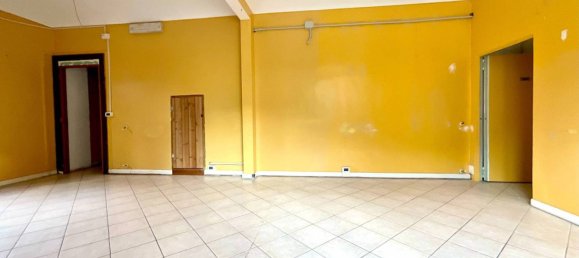 Коммерческая недвижимость с 2 комнатами в Джерманьяно, Италия № 370641 3